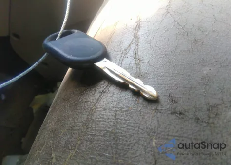 2007 Ford Escape from USA, damaged, VIN 1FMYU03167KA41724